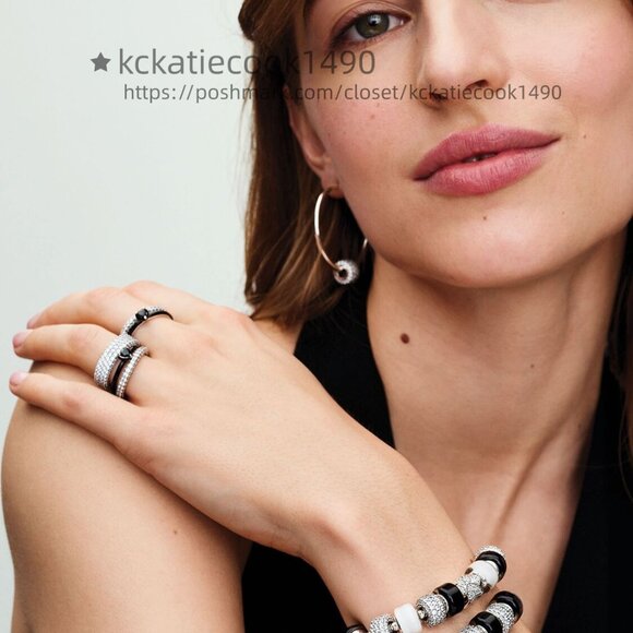 Pandora Disney Villains Cruella De Vil Charm - Picture 5 of 5